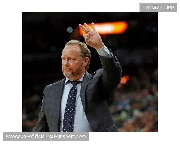 雄鹿主帅又笑了，球队终于打出熟悉节奏，雄鹿队现任主教练是谁